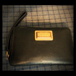 MARC JACOBS Wallet Black Zip Leather